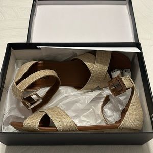 Brown sandles - naturalizer brand